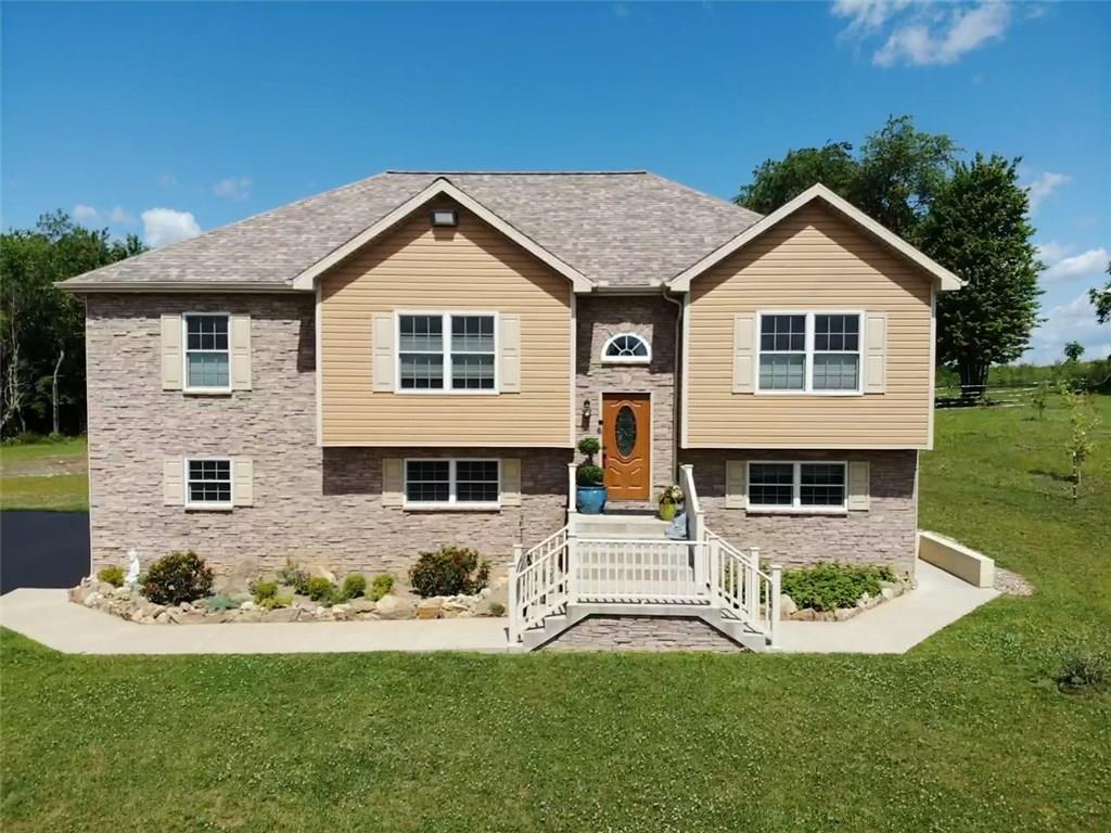 137 Black Oak Road Grindstone, PA 15442 - Photo 1 of 24 Gallery Image 1