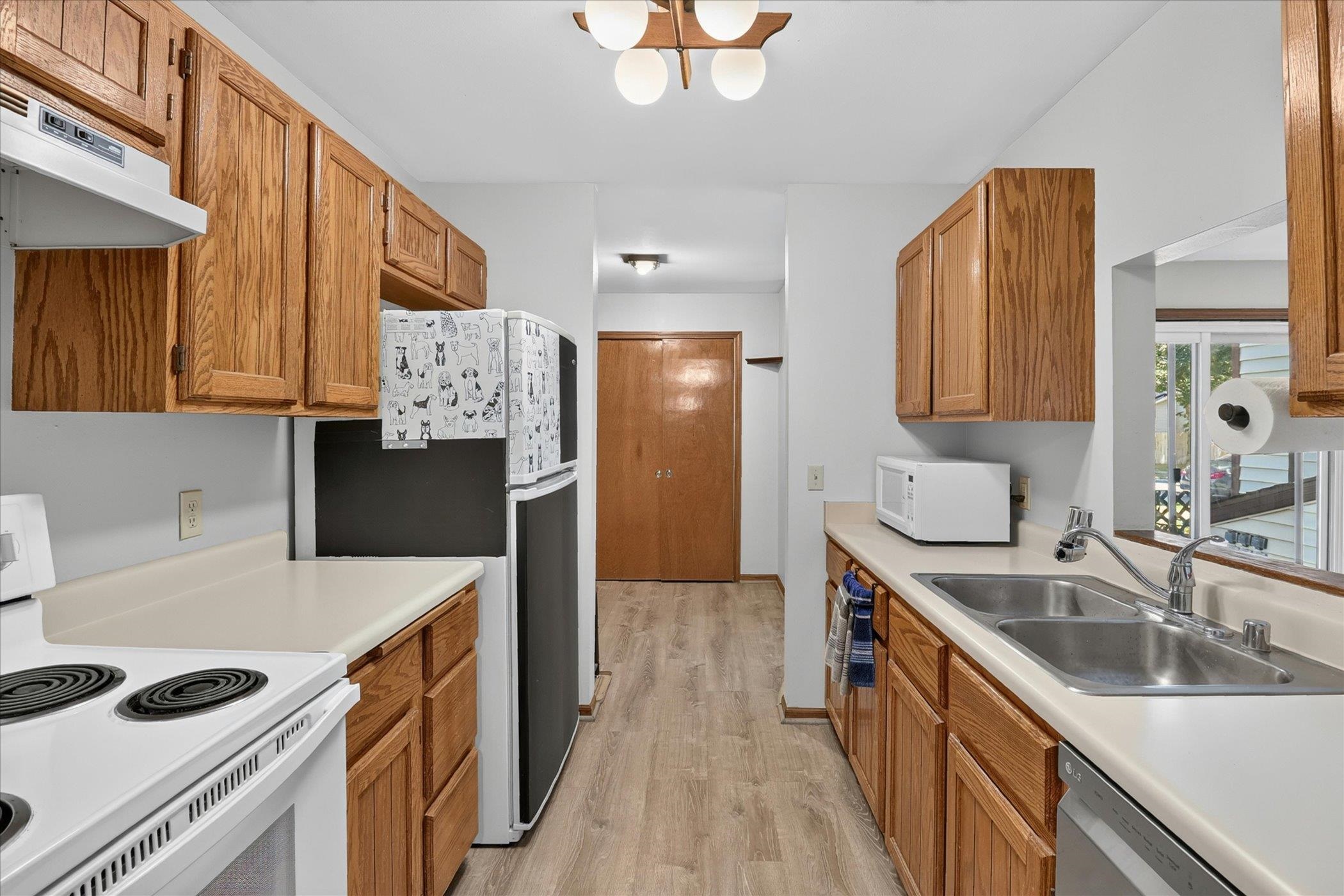 2850 Cimarron Trail, Unit 1 Madison, WI 53719 - Photo 12 of 24
