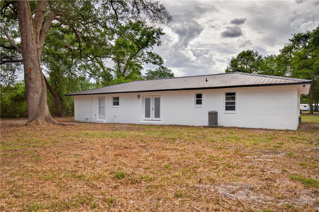 569 Revis Blocker Road Glennville, GA 30427 - Photo 6 of 43