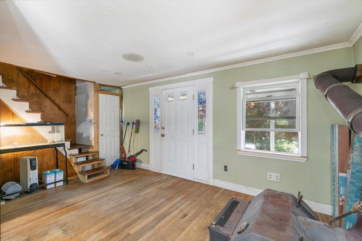 56 Pelham Road Salem, NH 03079 - Photo 16 of 31