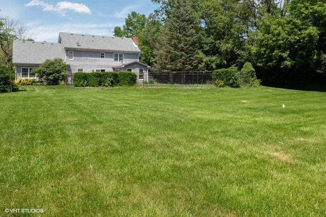 26W141 Parkside Road Naperville, IL 60540 - Photo 18 of 18