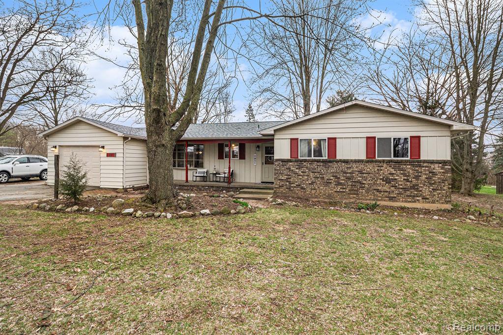 6181 Lobdell Road Linden, MI 48451 - Photo 27 of 40 Gallery Image 27