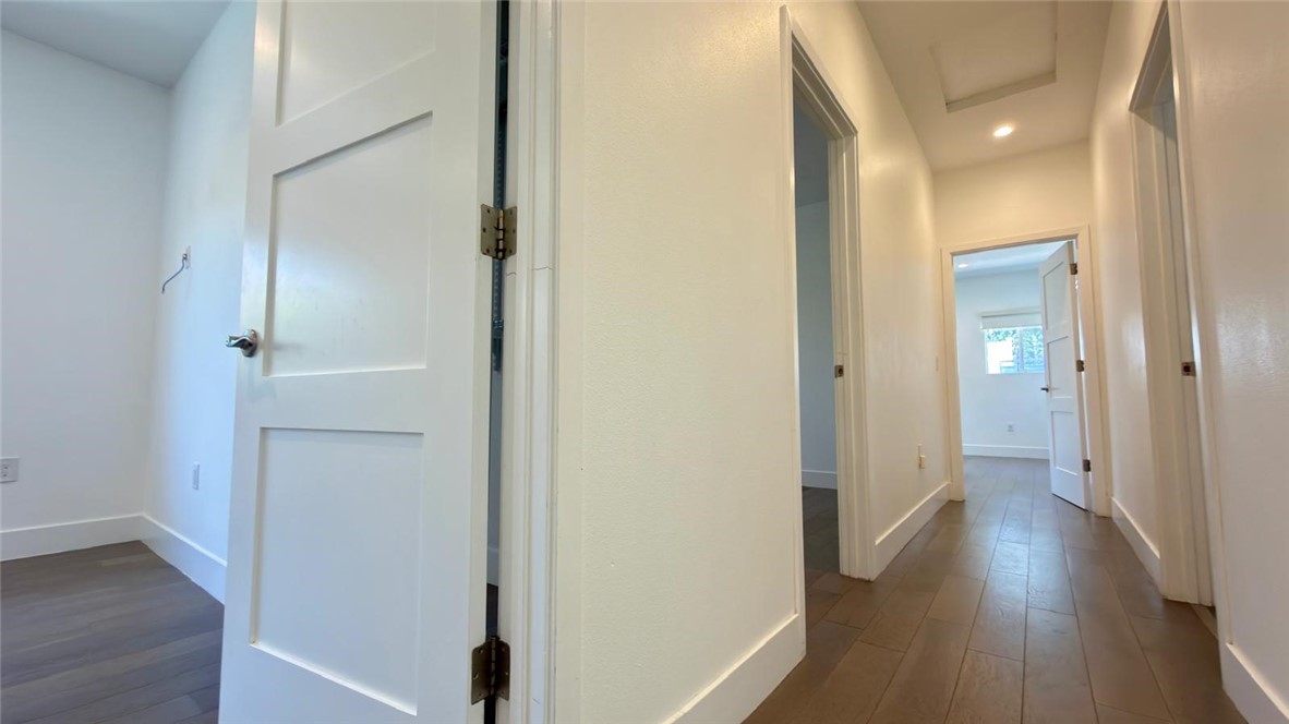 21224 West Rinaldi Chatsworth, CA 91311 - Photo 27 of 72
