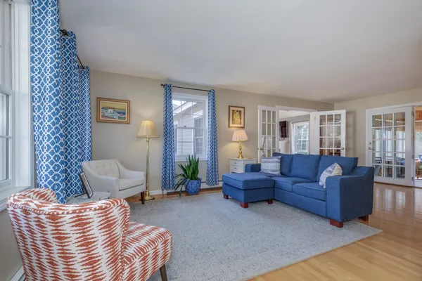 $674,900 | 4 Otter Drive, Concord, NH 03301