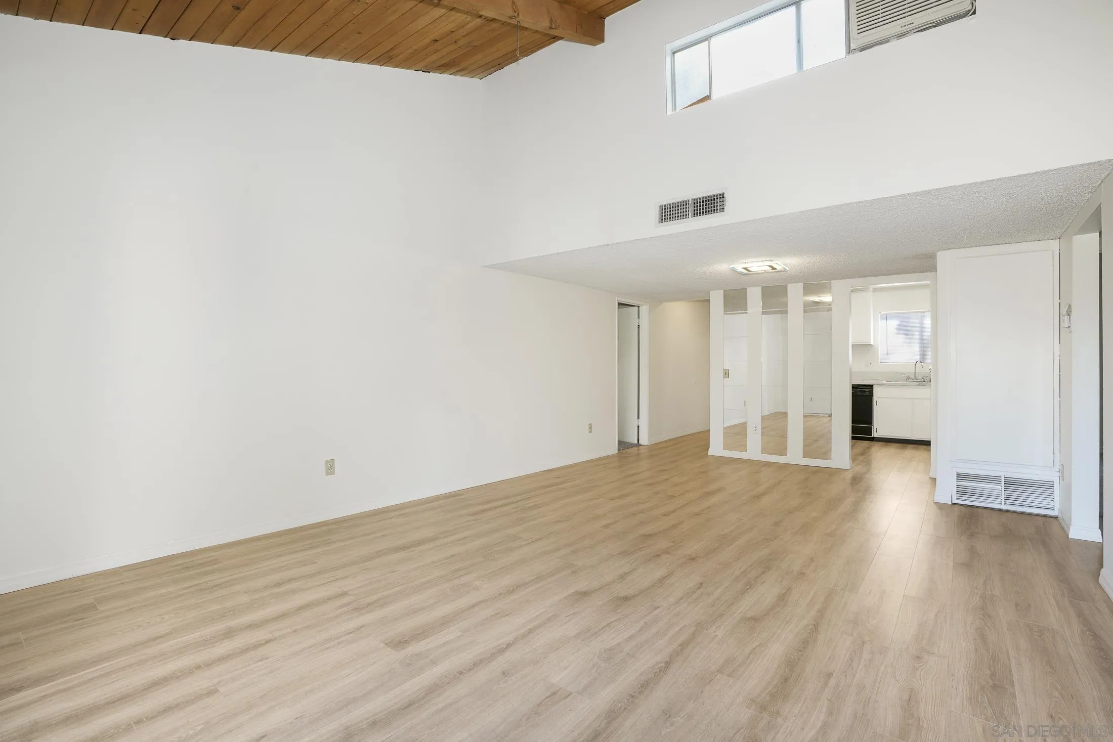 10331 Lindley Avenue, Unit 266 Porter Ranch, CA 91326 - Photo 2 of 30