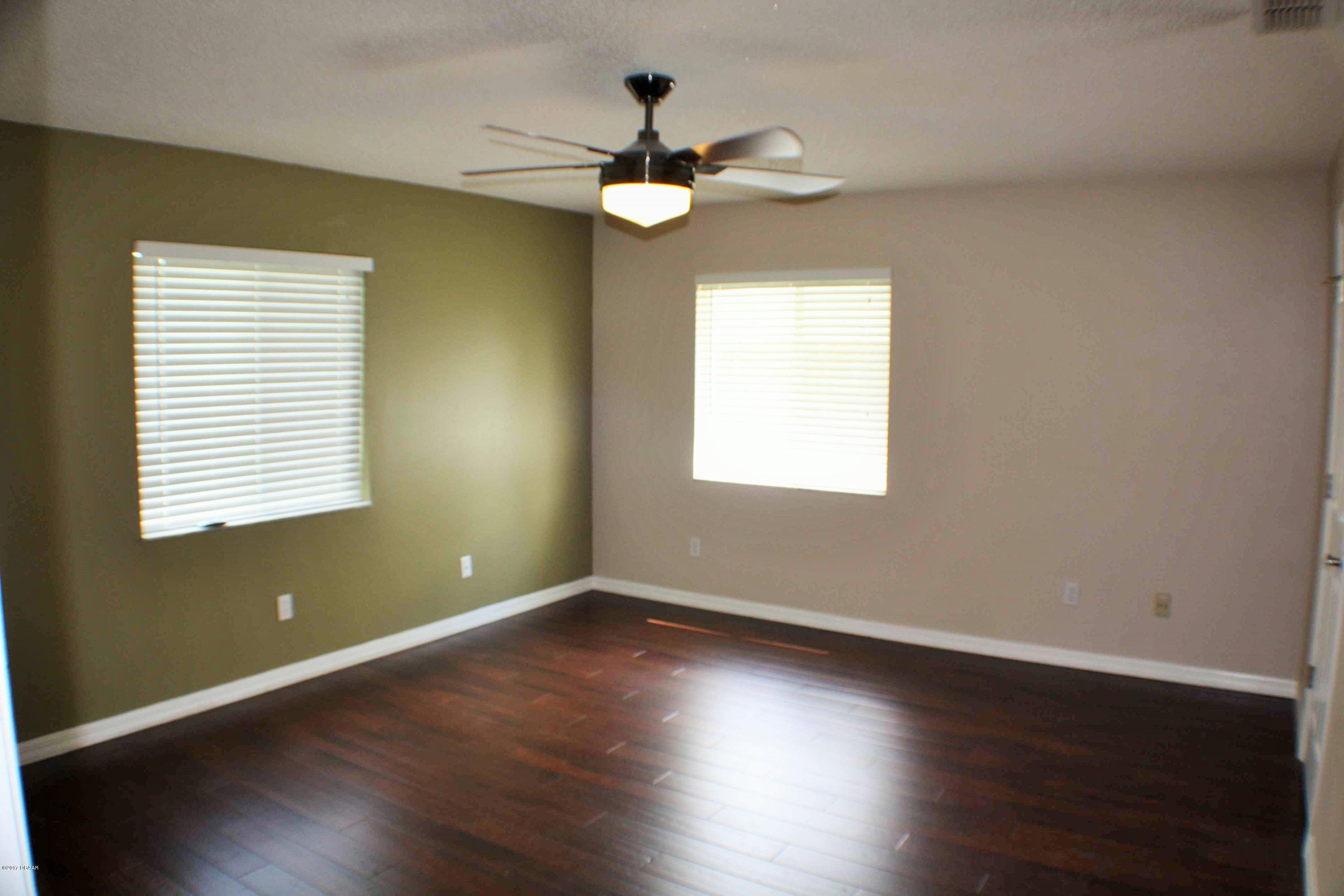 3403 Yule Tree Drive Edgewater, FL 32141 - Photo 8 of 17 IMG_6624
