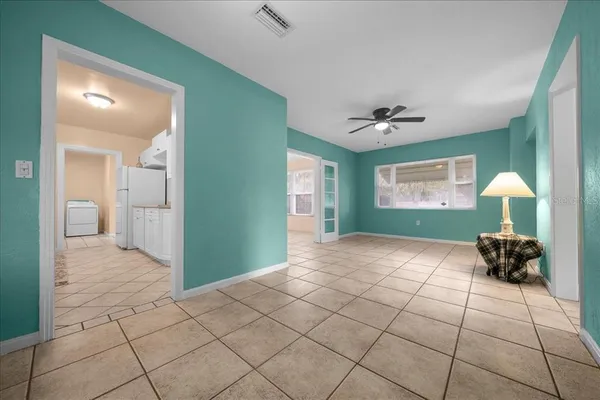 $249,900 | 2810 Southeast Lake Weir Avenue, Ocala, FL 34471