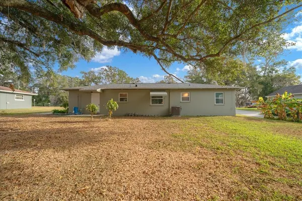 $249,900 | 2810 Southeast Lake Weir Avenue, Ocala, FL 34471