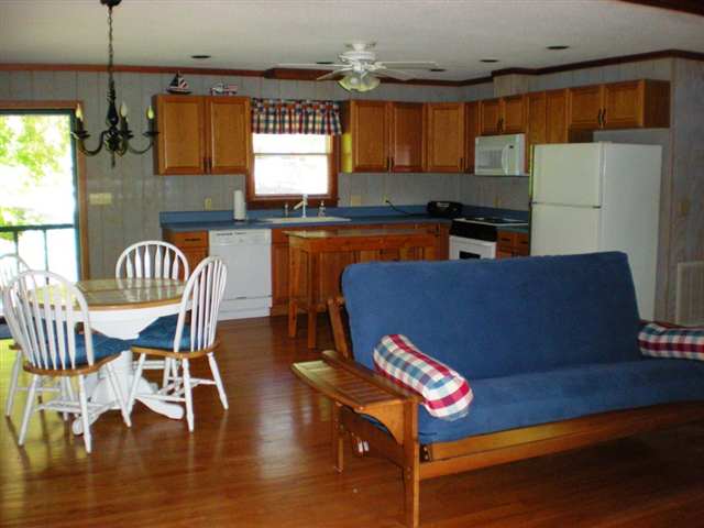 108 Snug Harbor Road Seneca, SC 29678 - Photo 5 of 24 Gallery Image 5