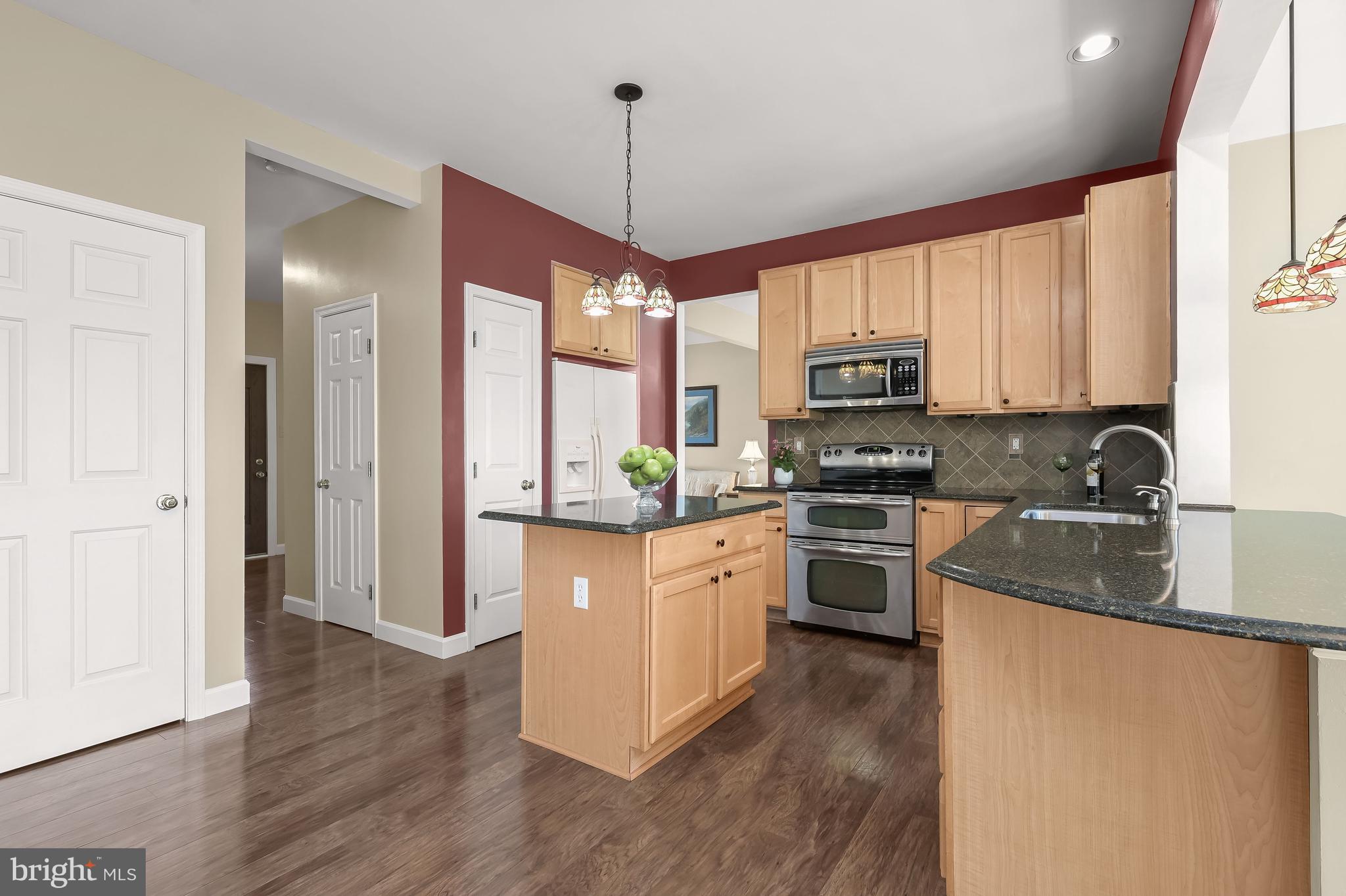 1406 Crossbow Road Mount Airy, MD 21771 - Photo 11 of 61 Double Oven