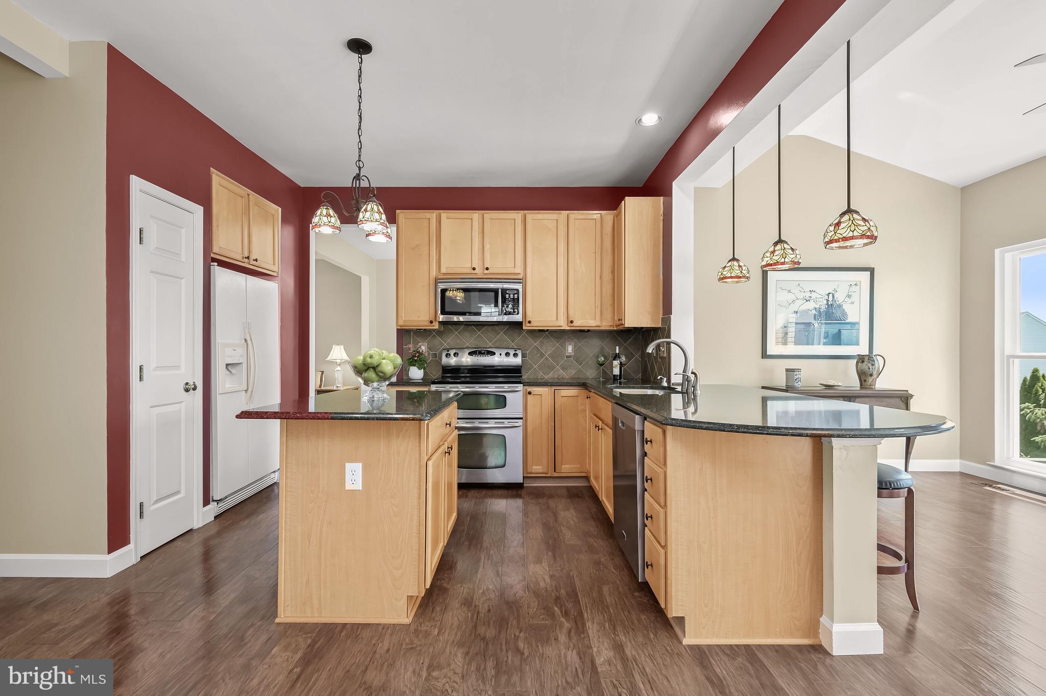1406 Crossbow Road Mount Airy, MD 21771 - Photo 10 of 61 Granite Counters