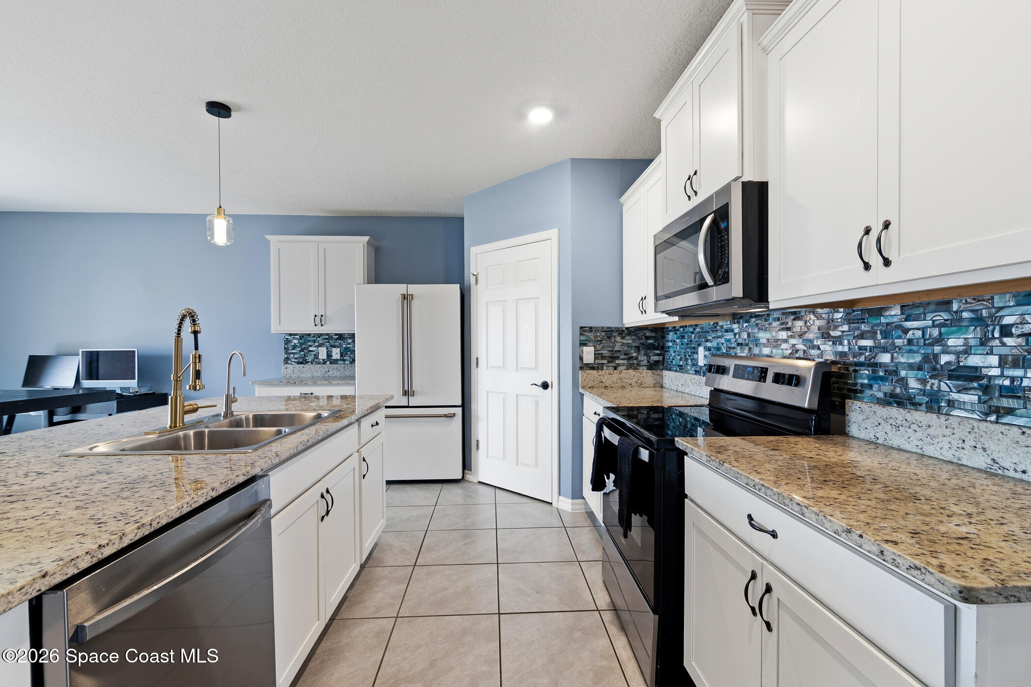 1814 Farmhouse Road Southeast Palm Bay, FL 32909 - Photo 7 of 30 Stainless Steel Appliances