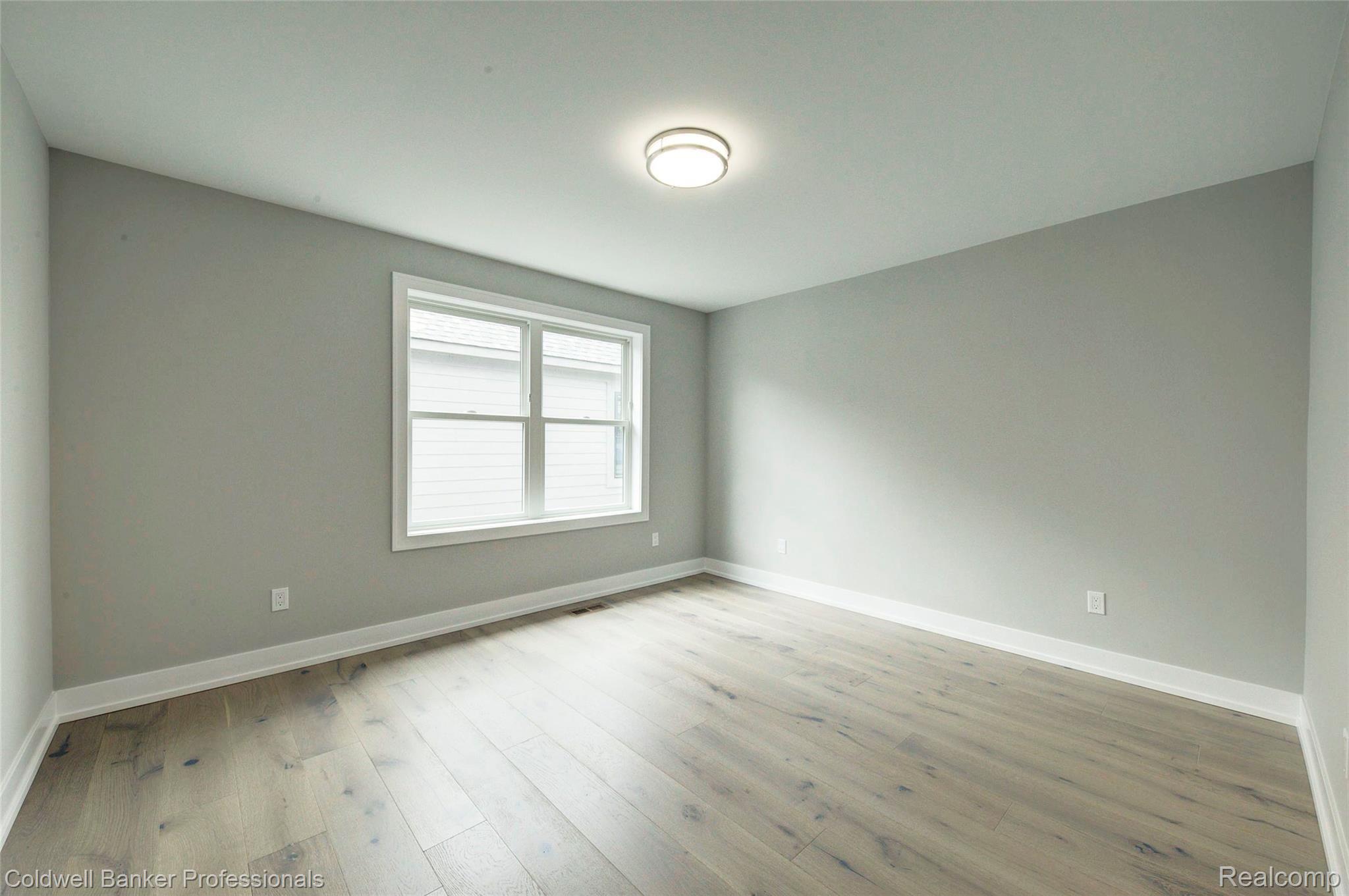 4101 Buckingham Road Royal Oak, MI 48073 - Photo 42 of 82 4H8A6928_29_30.jpg