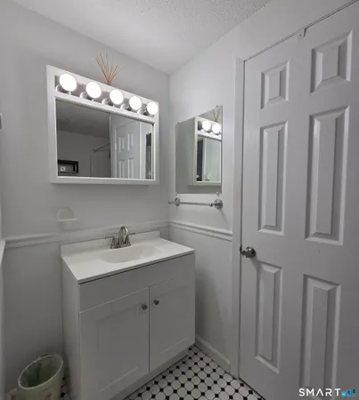 $2,150 | 7 Padanaram Road, Unit C77, Danbury, CT 06811