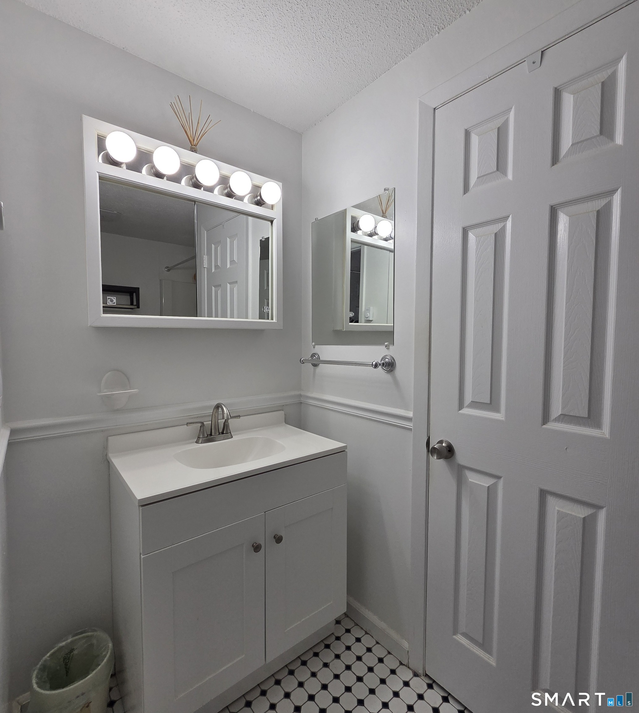 7 Padanaram Road, Unit C77 Danbury, CT 06811 - Photo 34 of 39