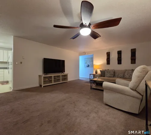 $2,150 | 7 Padanaram Road, Unit C77, Danbury, CT 06811