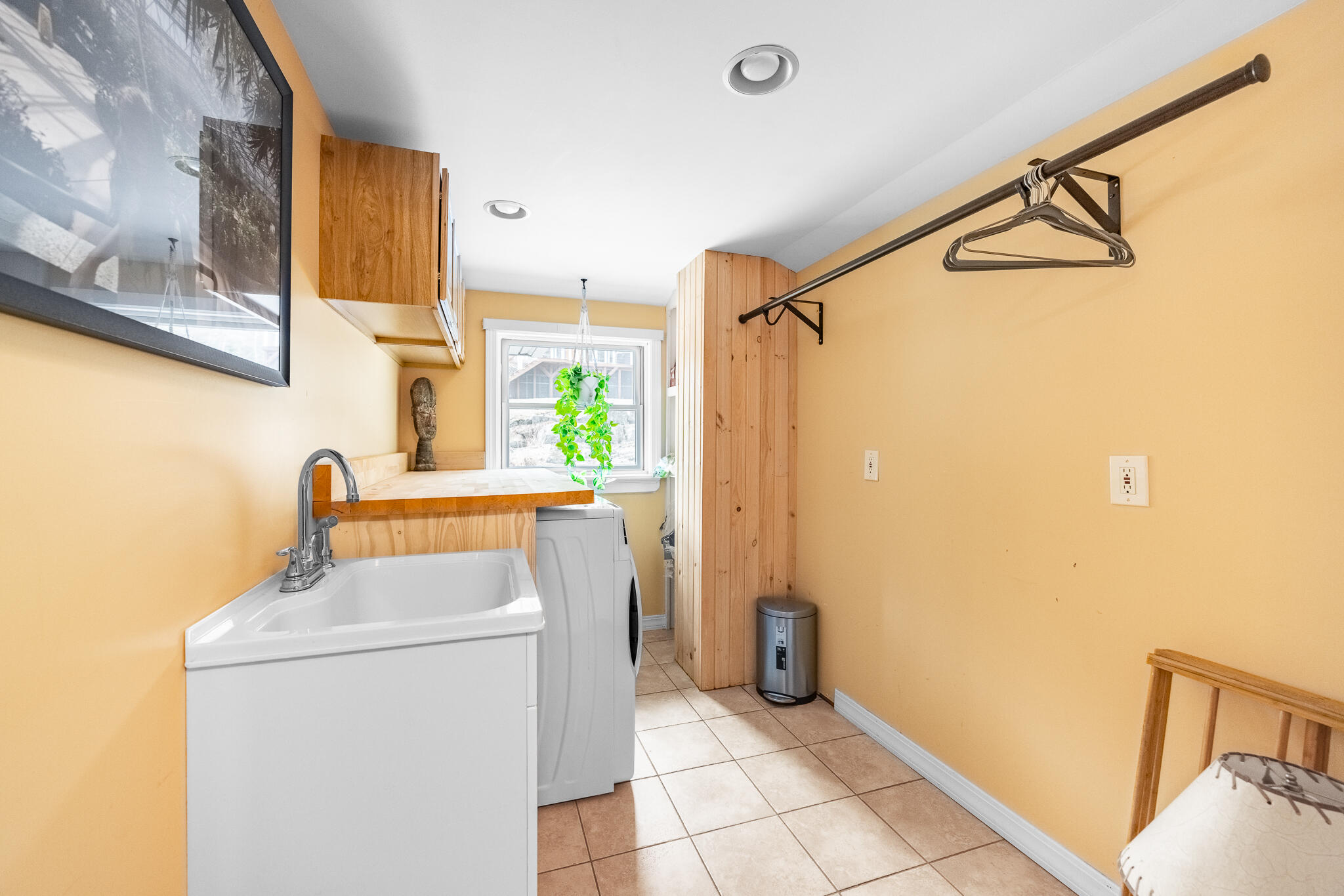 91 Mulberry Road Dedham, ME 04429 - Photo 26 of 46 Laundry