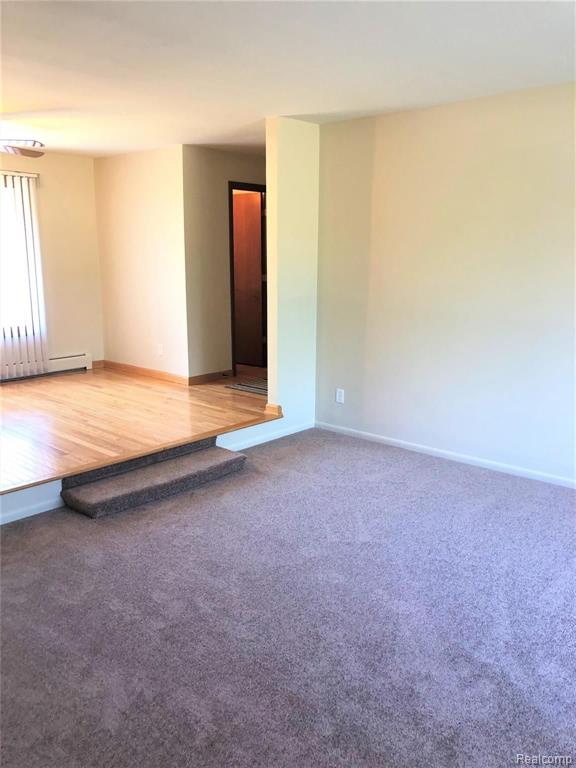 1207 West Reid Road Flint, MI 48507 - Photo 12 of 42