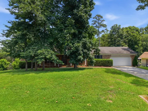 $375,000 | 9511 Timberlog Drive, Chattanooga, TN 37421