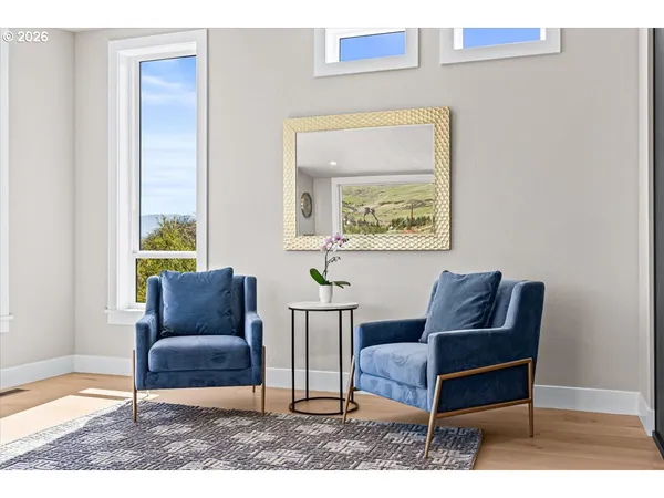 $1,389,900 | 852 Oak Street, Ashland, OR 97520