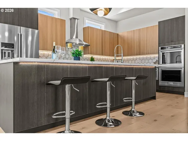 $1,389,900 | 852 Oak Street, Ashland, OR 97520