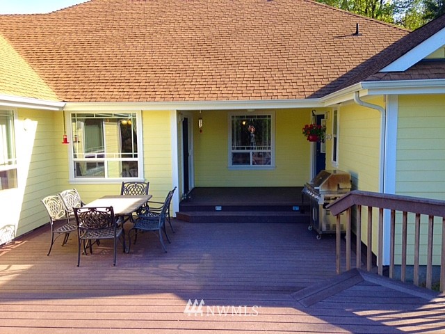 1055 Southeast Binns Swiger Loop Road Shelton, WA 98584 - Photo 9 of 25 Gallery Image 9