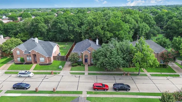 a house view with a garden space