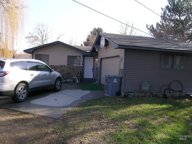 $1 | 14072 Donald Drive, Nampa, ID 83651