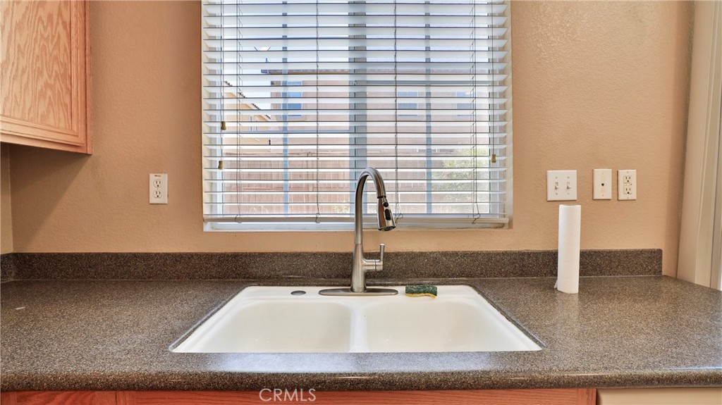 1765 Yvonne Court Riverside, CA 92501 - Photo 19 of 60