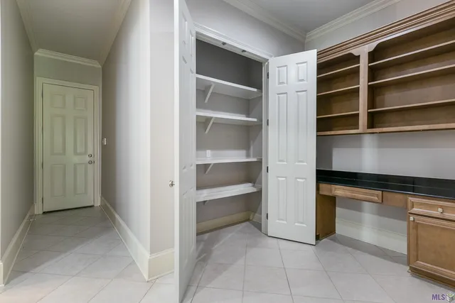 $530,000 | 13712 Landmark Drive, Baton Rouge, LA 70810