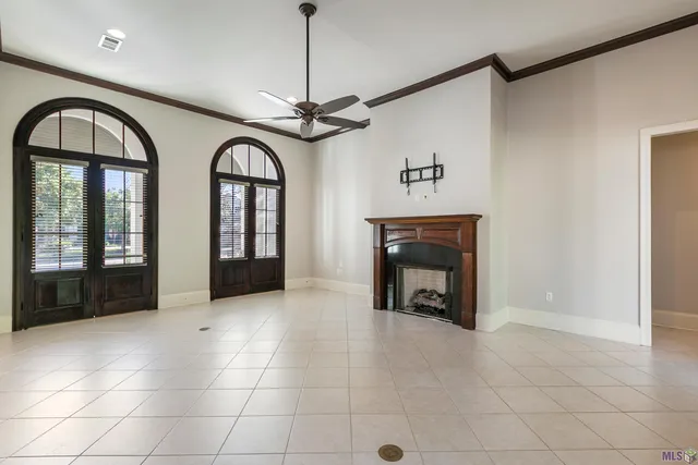 $530,000 | 13712 Landmark Drive, Baton Rouge, LA 70810