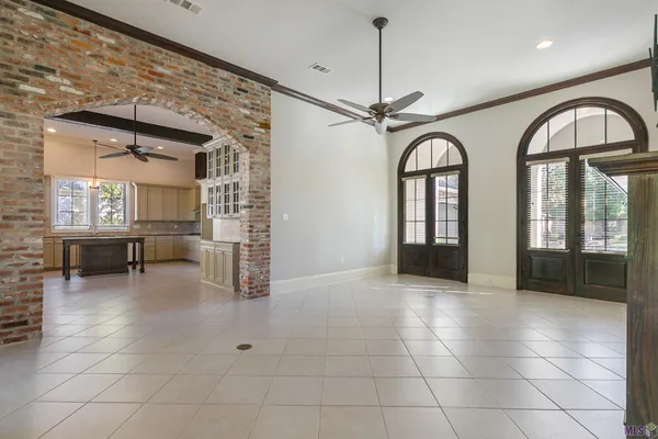 $530,000 | 13712 Landmark Drive, Baton Rouge, LA 70810