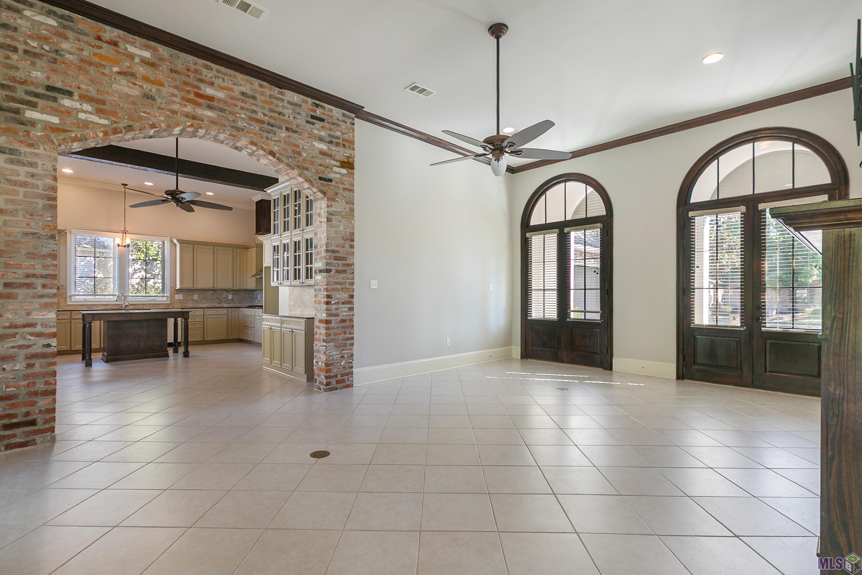 13712 Landmark Drive Baton Rouge, LA 70810 - Photo 9 of 24