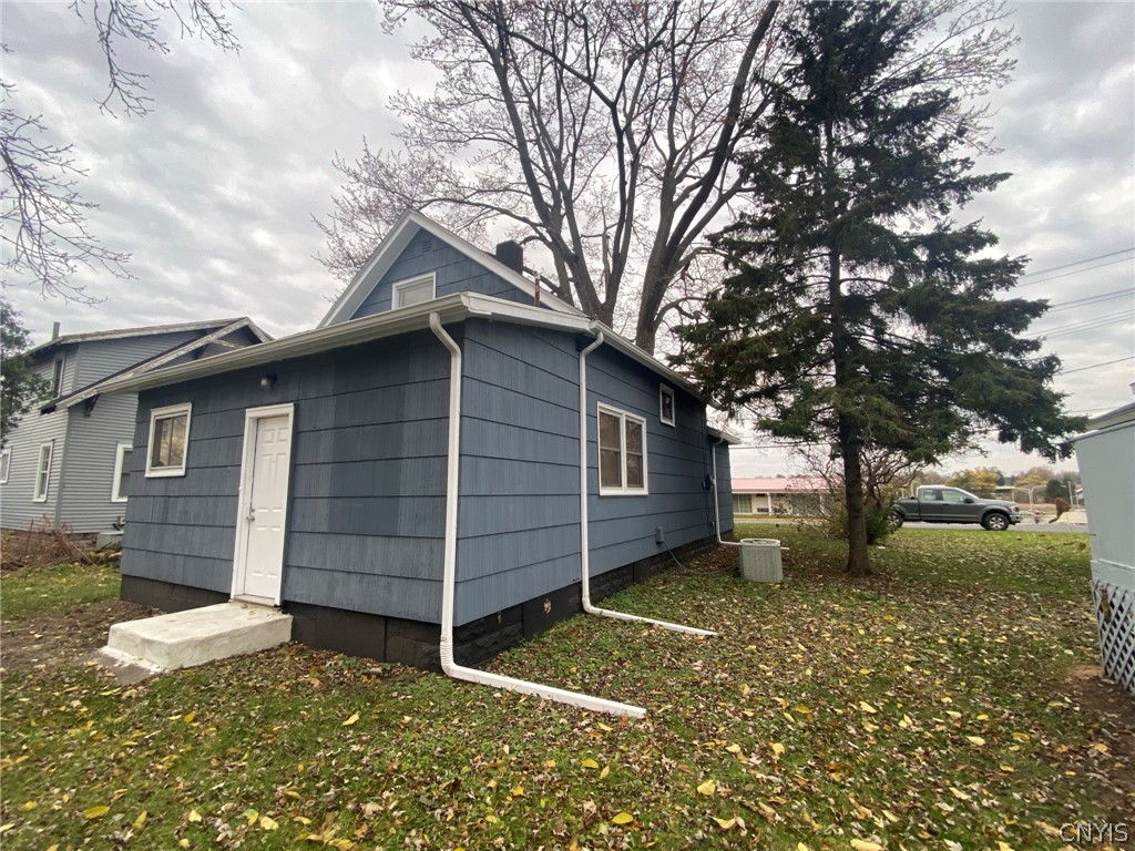 106 Sand Road Salina, NY 13212 - Photo 30 of 35