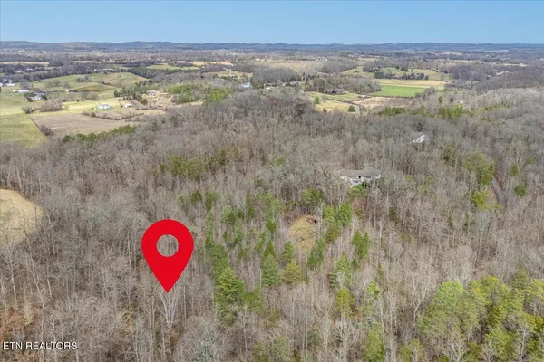 $350,000 | Ellejoy Crossing Way, Walland, TN 37886