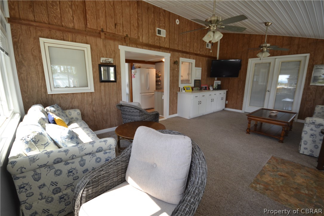 257 Chesapeake Street Reedville, VA 22539 - Photo 15 of 28
