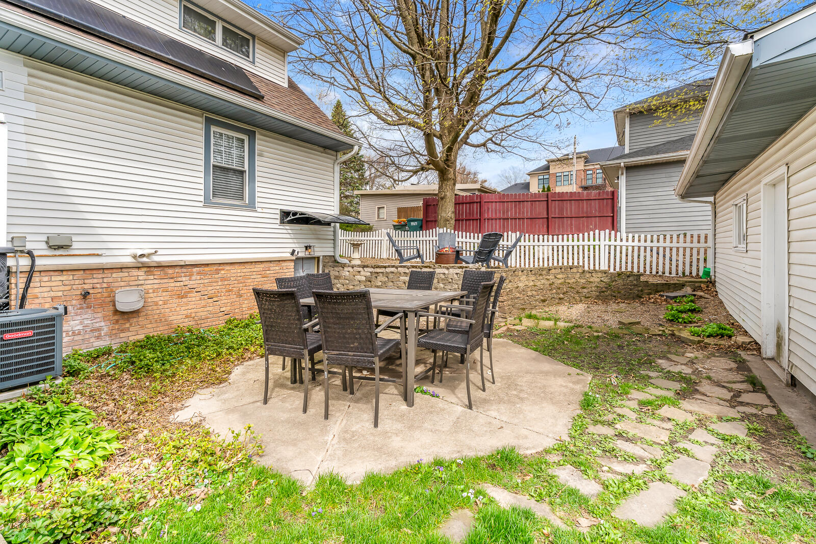 453 Chestnut Street Valparaiso, IN 46385 - Photo 41 of 44 1600x1067
