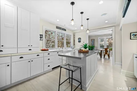 $1,599,000 | 164 Wakeman Road, Fairfield, CT 06824