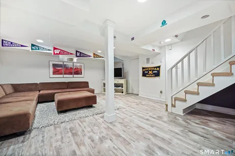 $1,599,000 | 164 Wakeman Road, Fairfield, CT 06824