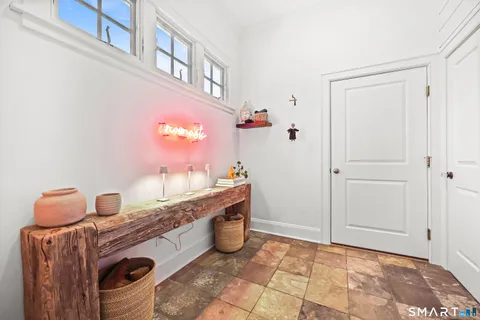 $1,599,000 | 164 Wakeman Road, Fairfield, CT 06824