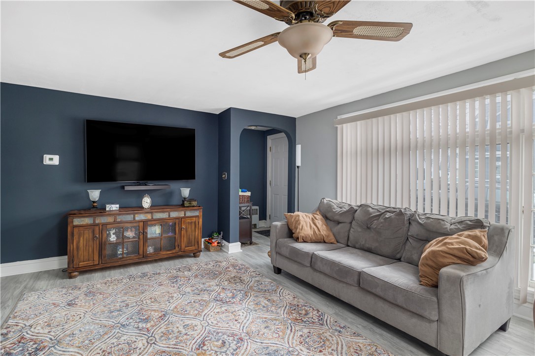 78 Warwick Road Pawtucket, RI 02861 - Photo 10 of 22