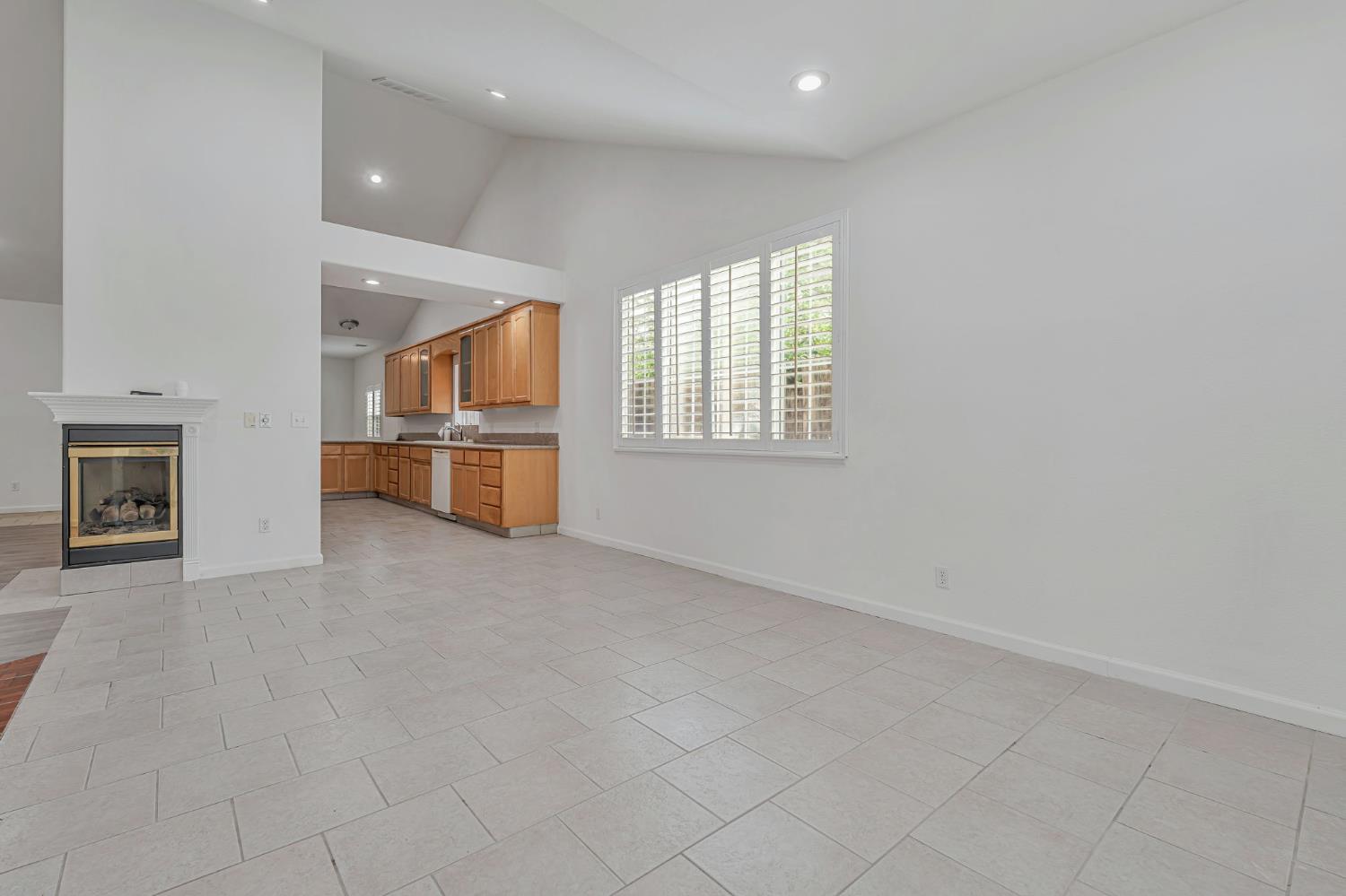 2355 Morrill Road Riverbank, CA 95367 - Photo 8 of 44 Gallery Image 8