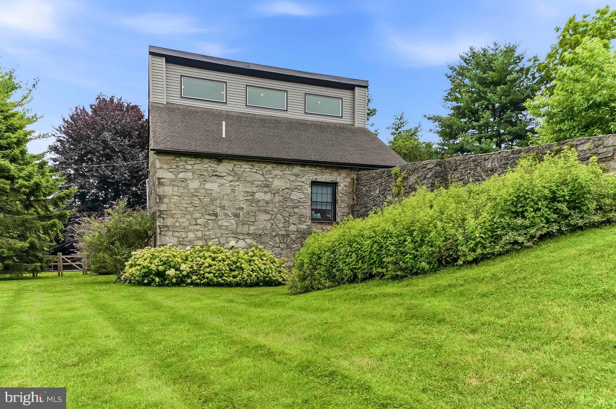 802 Goshen Road West Chester, PA 19380 - Photo 11 of 91