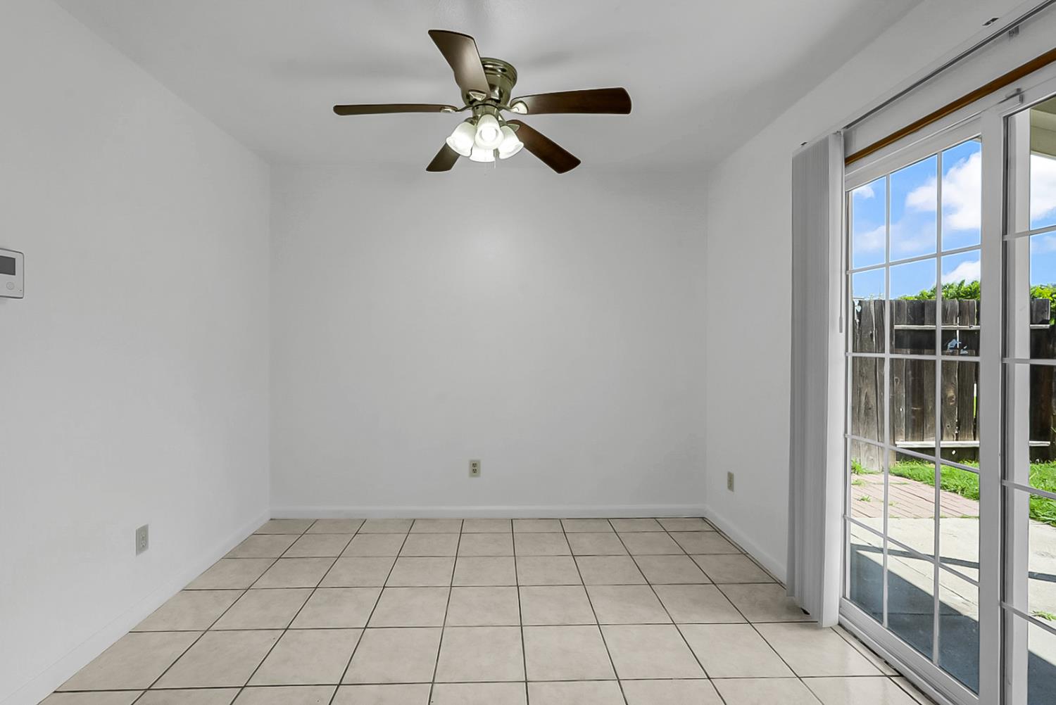 320 Scout Way Modesto, CA 95351 - Photo 6 of 24