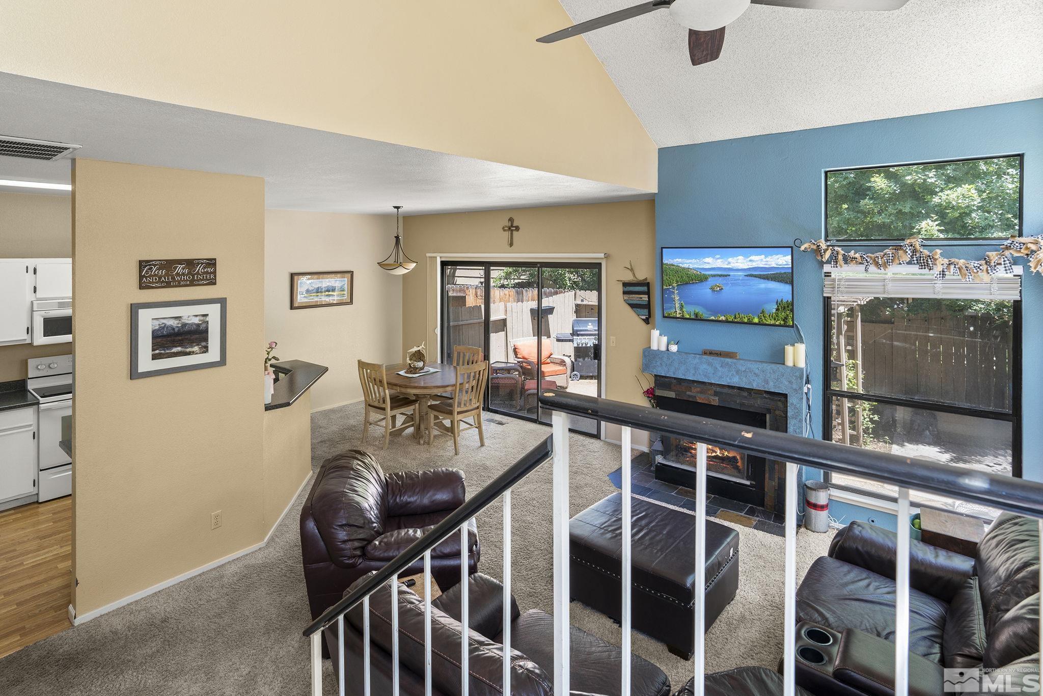 4334 Leeward Lane Reno, NV 89502 - Photo 4 of 22 Photo 4