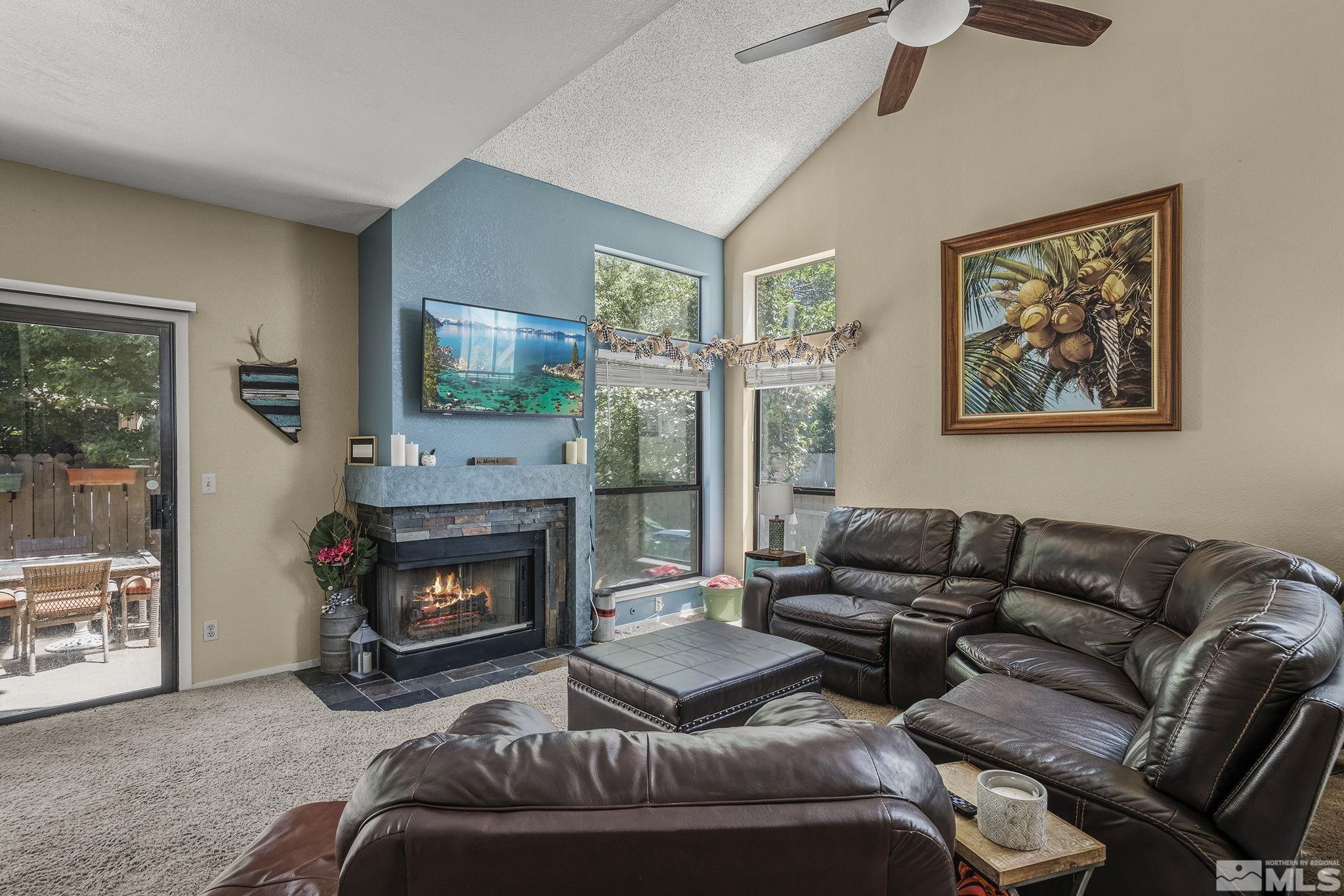 4334 Leeward Lane Reno, NV 89502 - Photo 5 of 22 Photo 5