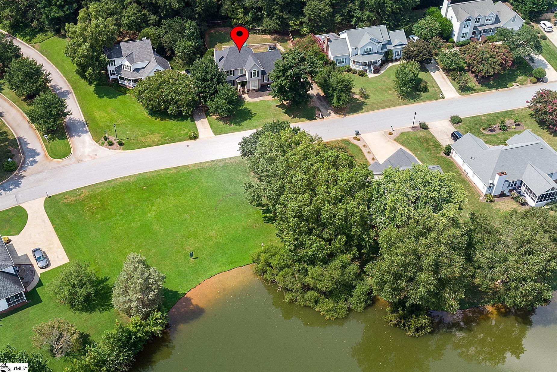 116 Spring Lake Loop Simpsonville, SC 29681 - Photo 11 of 33