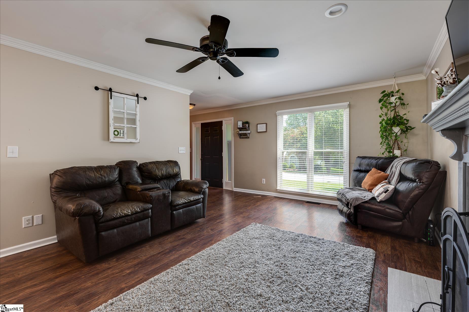 116 Spring Lake Loop Simpsonville, SC 29681 - Photo 16 of 33