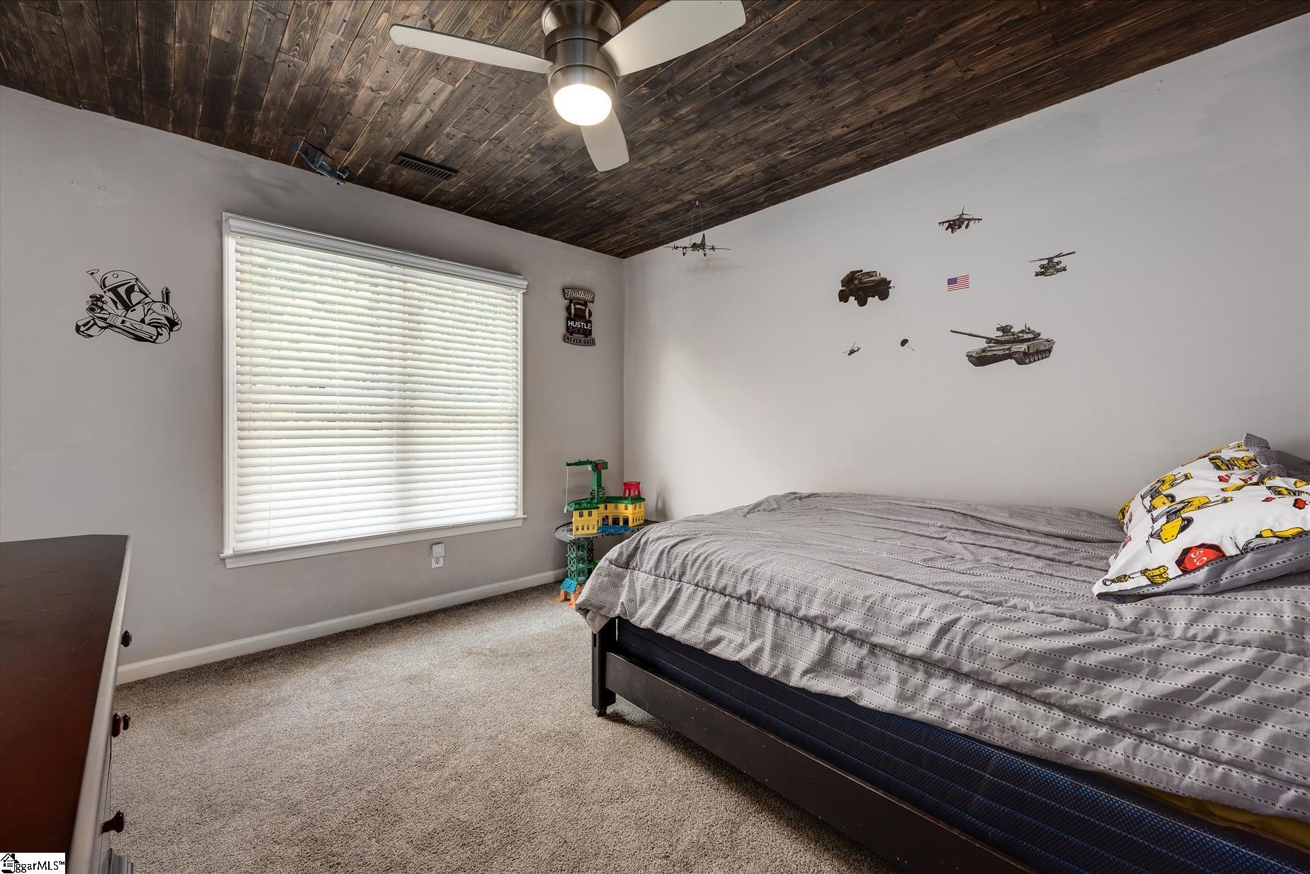 116 Spring Lake Loop Simpsonville, SC 29681 - Photo 29 of 33