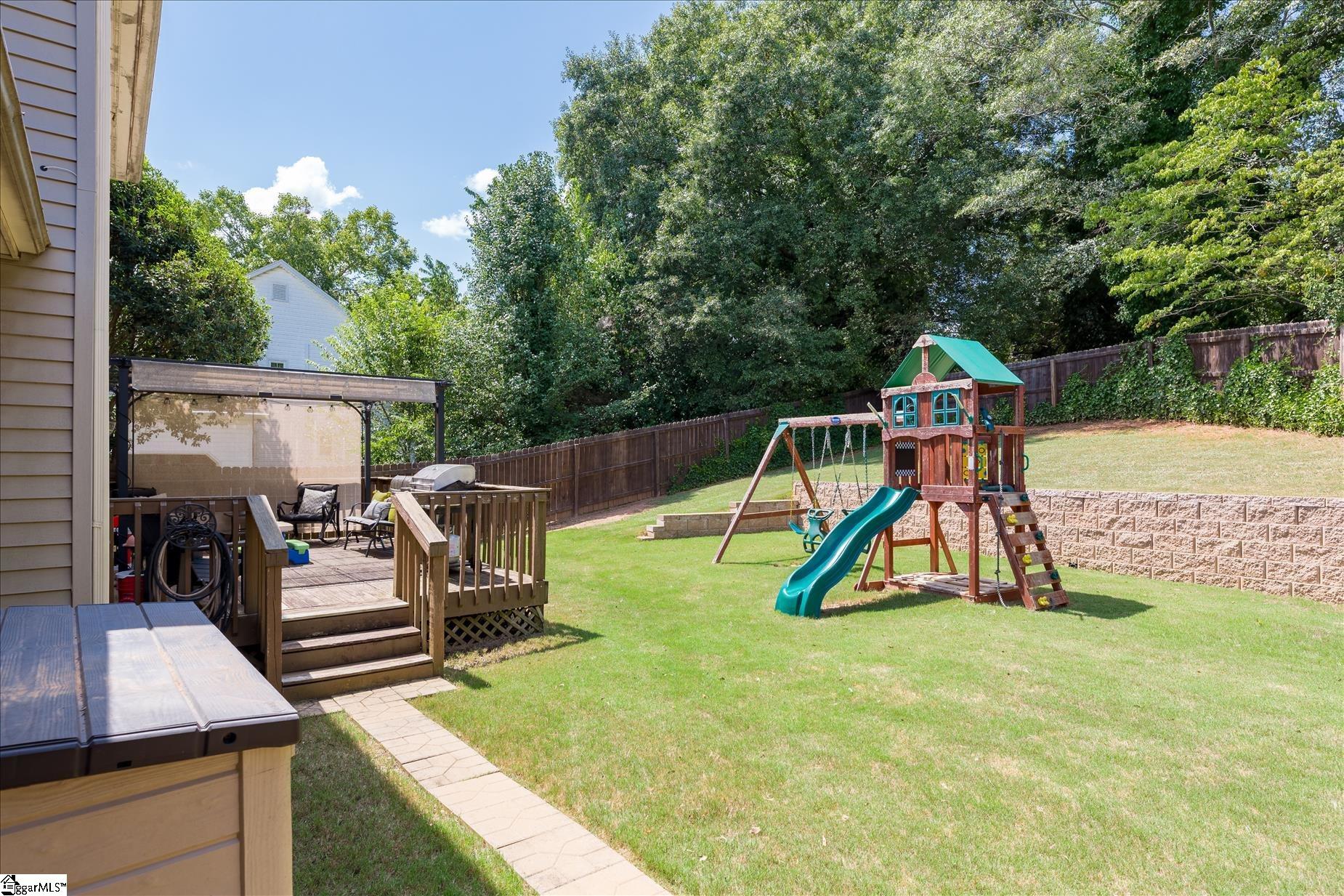 116 Spring Lake Loop Simpsonville, SC 29681 - Photo 5 of 33